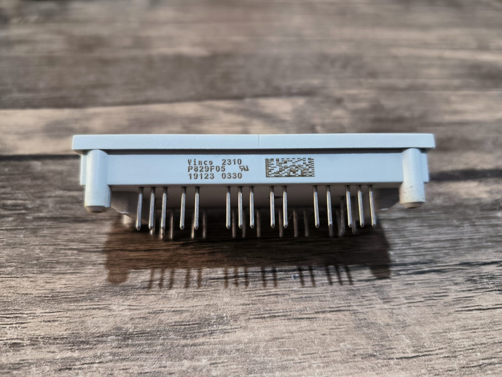 P829F05