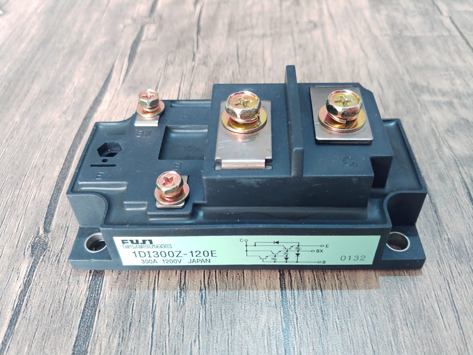 1DI300Z-120E            