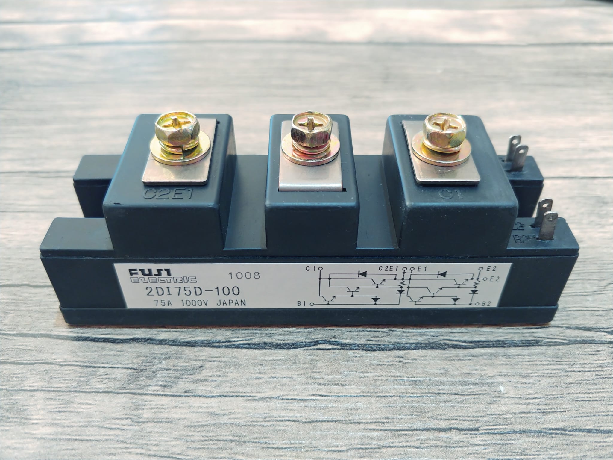 2DI75D-100                              2DI75D100