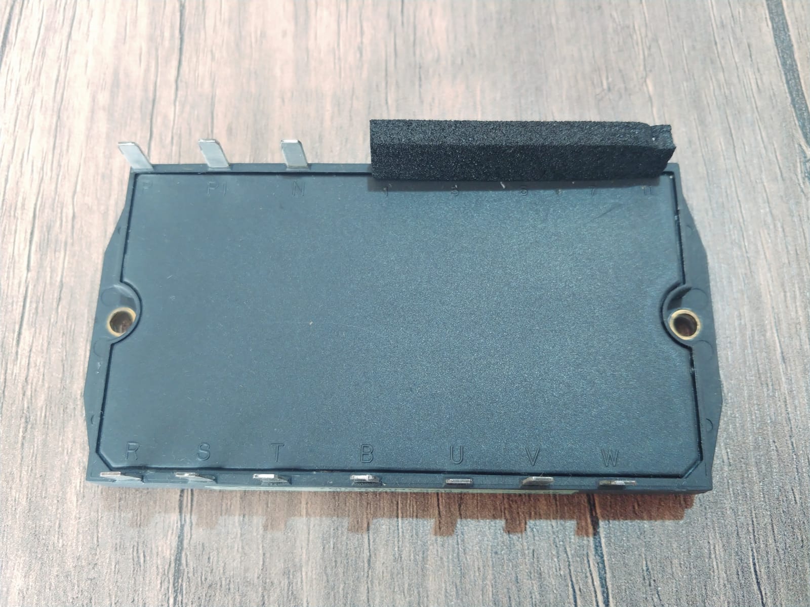 7MBR30NE060