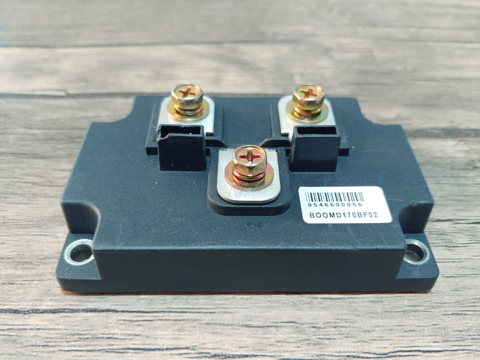 BOOMD170BF02