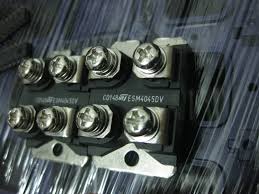 ESM4045DV