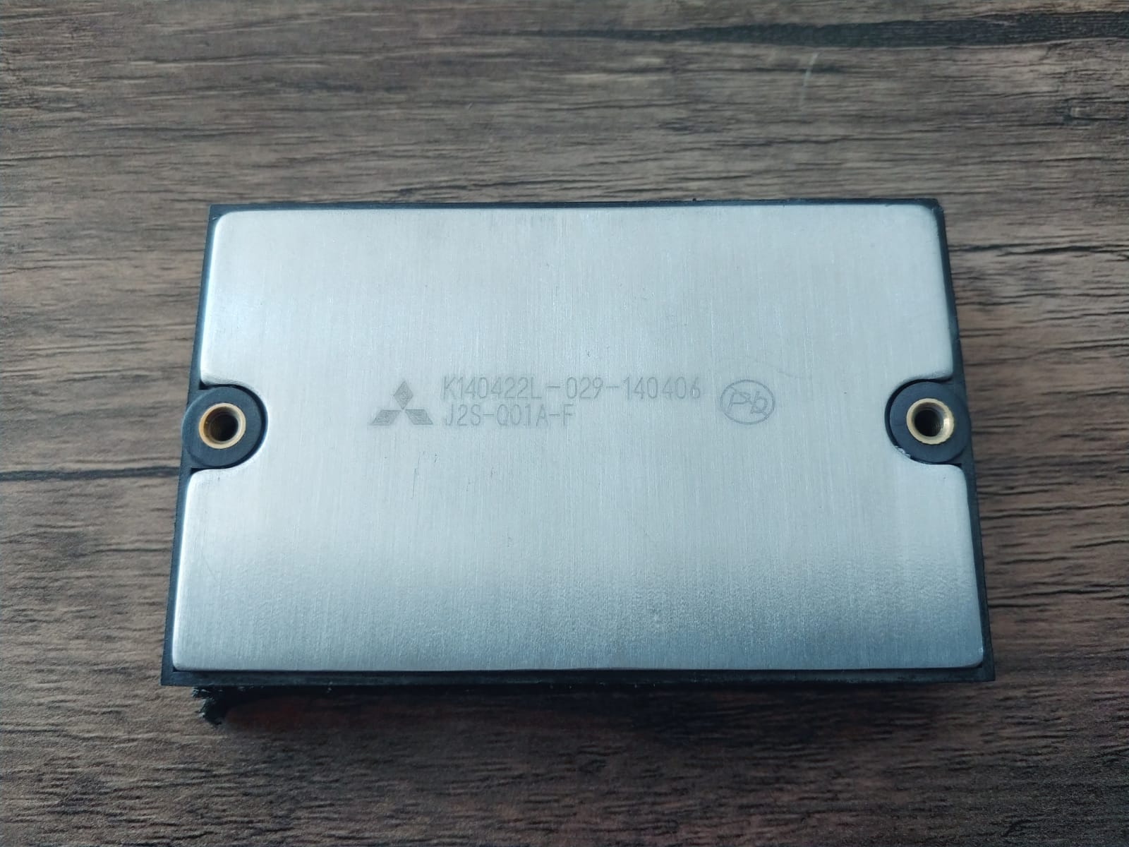 J2S-Q01A-F