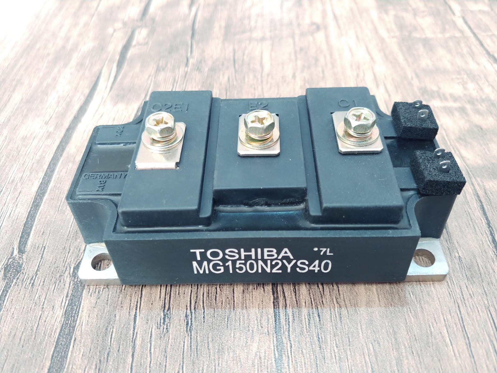 MG150N2YS40