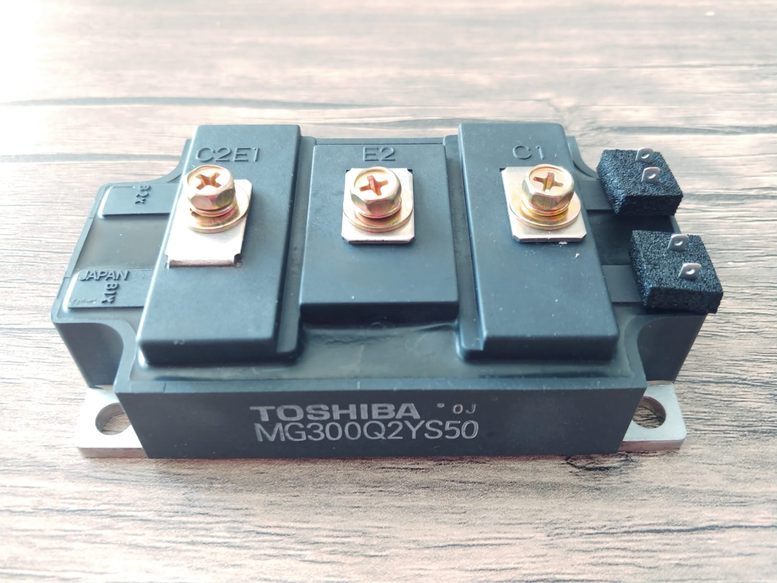 MG300Q2YS50