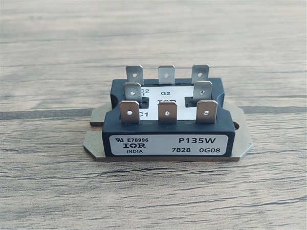 P135W