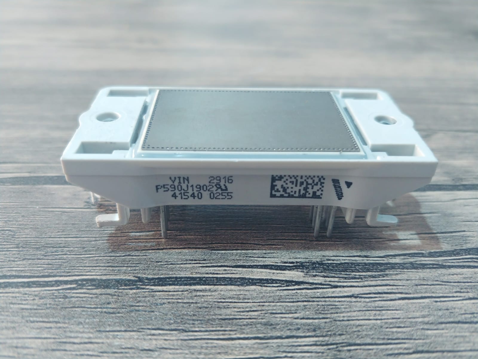 P590J1902