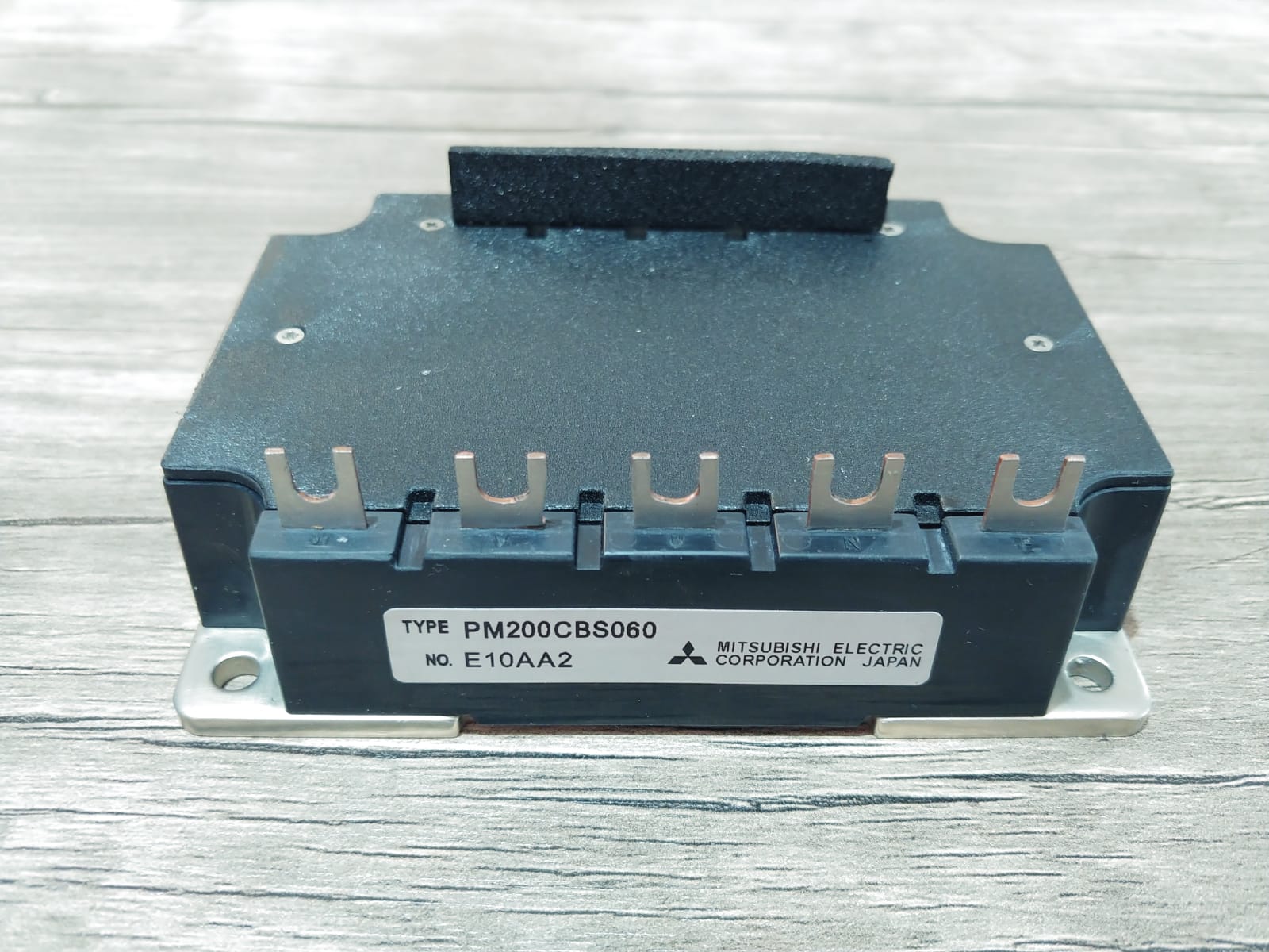 PM200CBS060