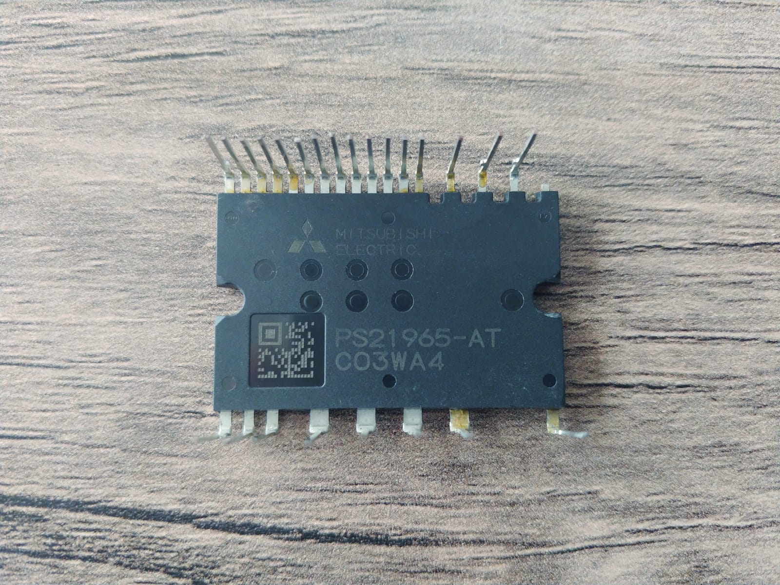 PS21965-AT