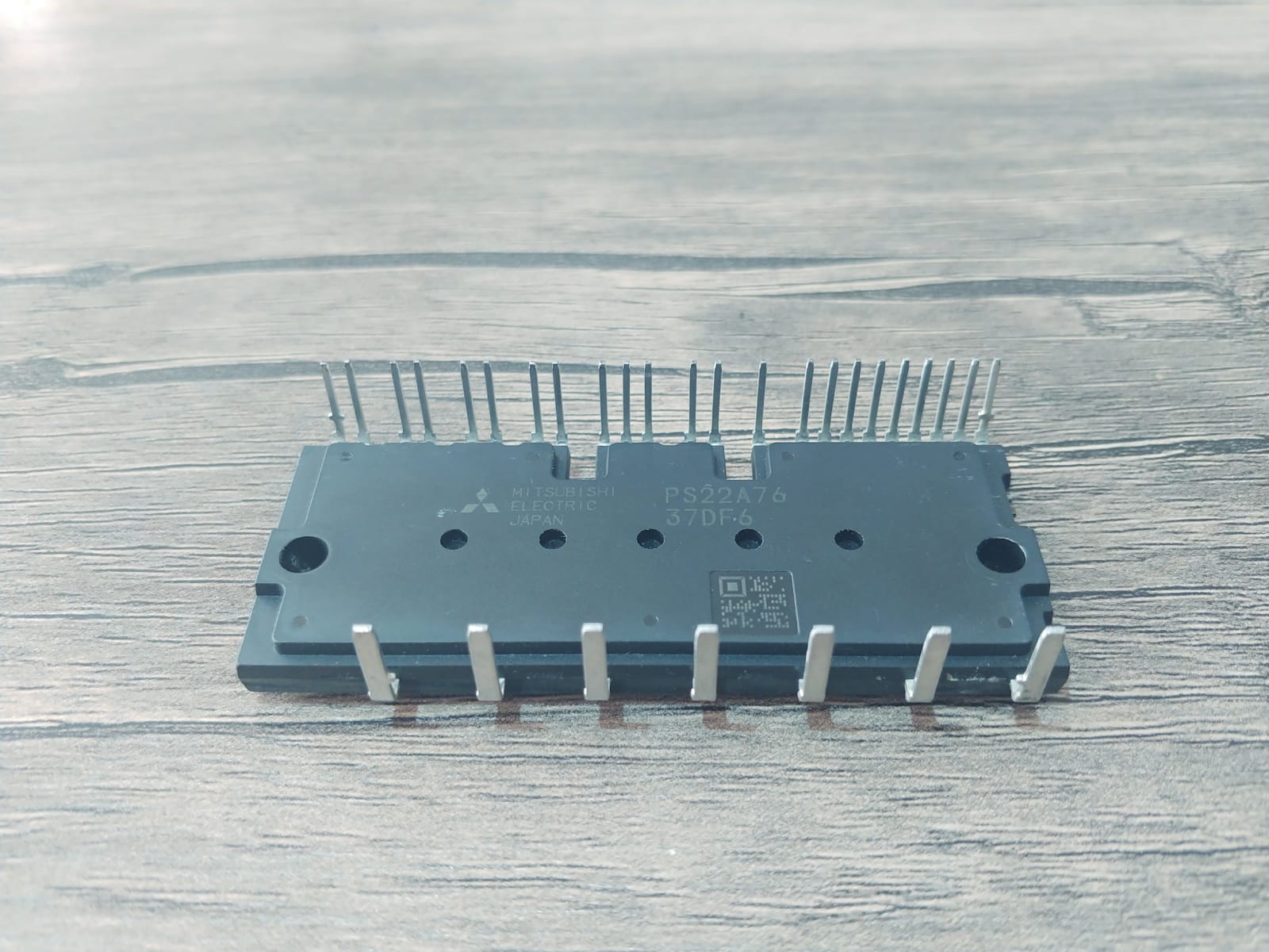 PS22A76-E