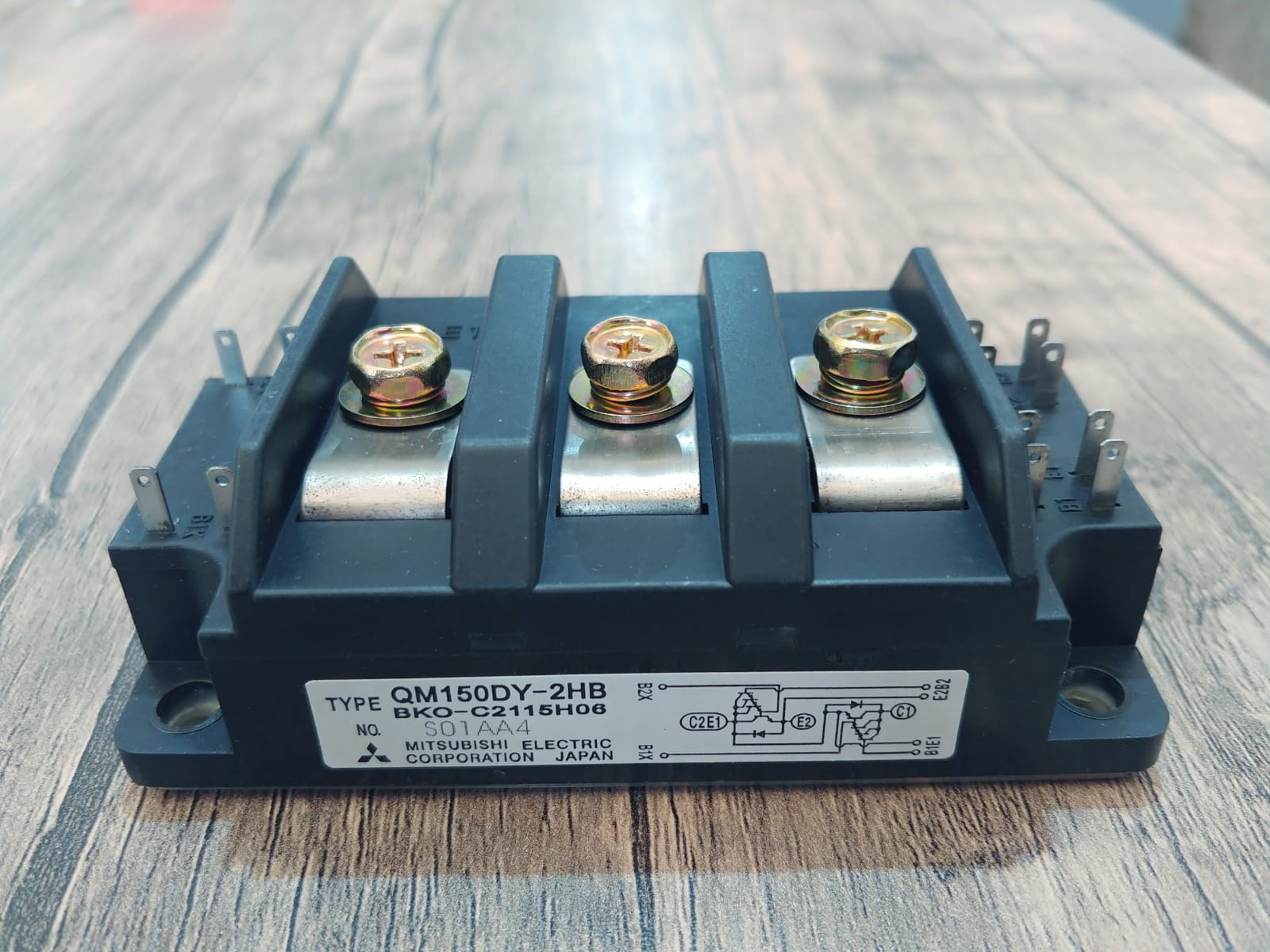 QM150DY-2HB