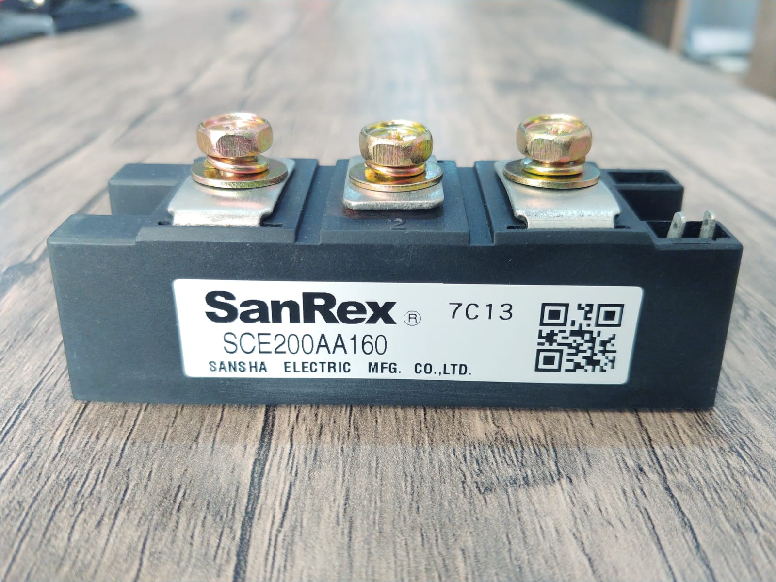 SCE200AA160