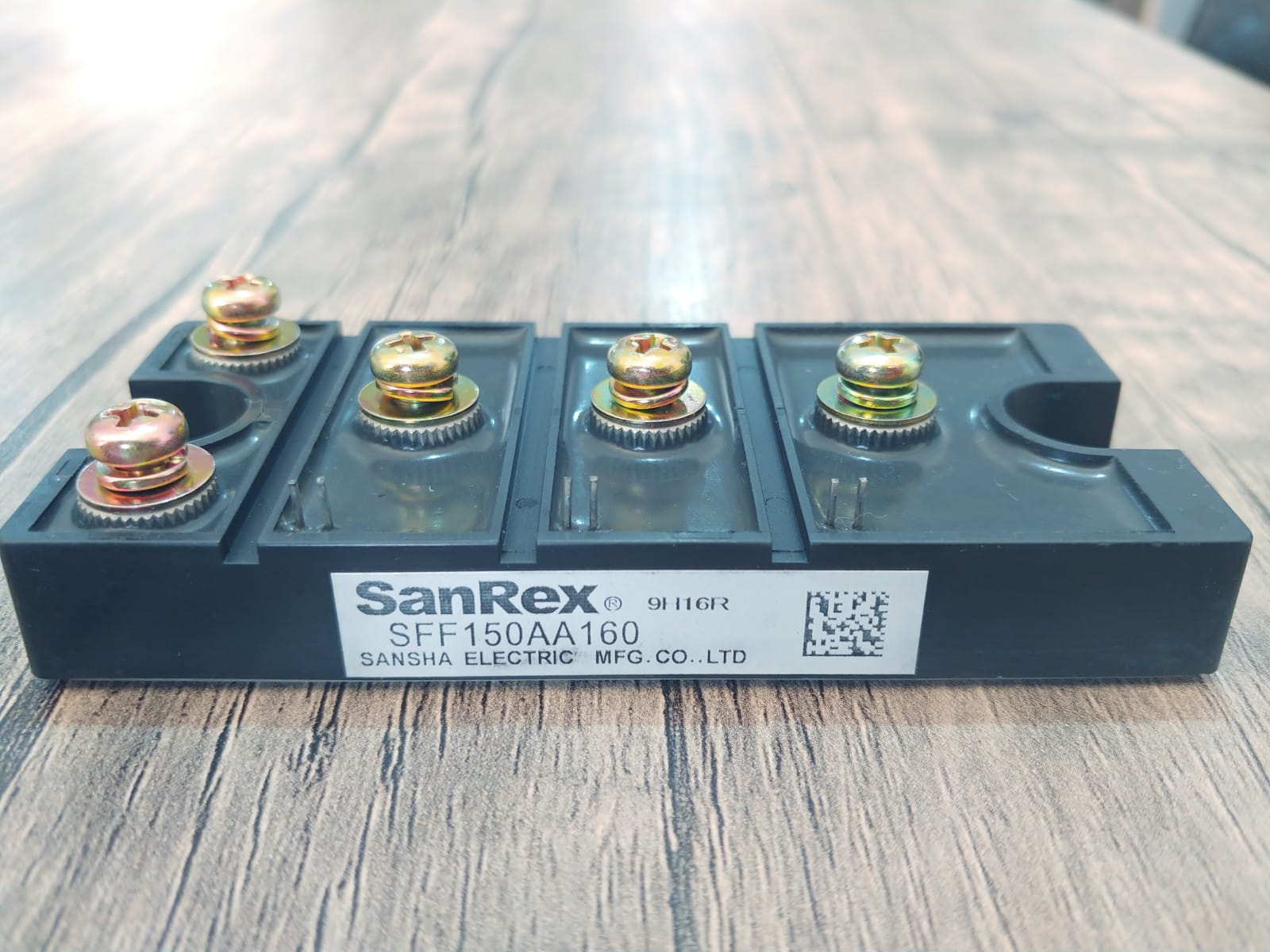 SFF150AA160