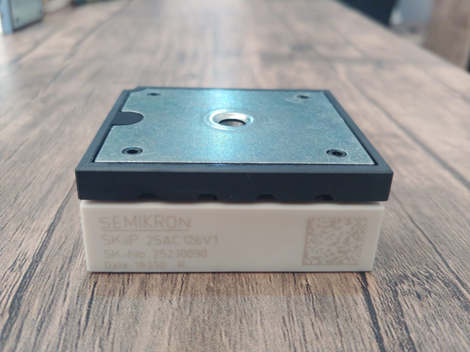 SKIIP25AC126V1