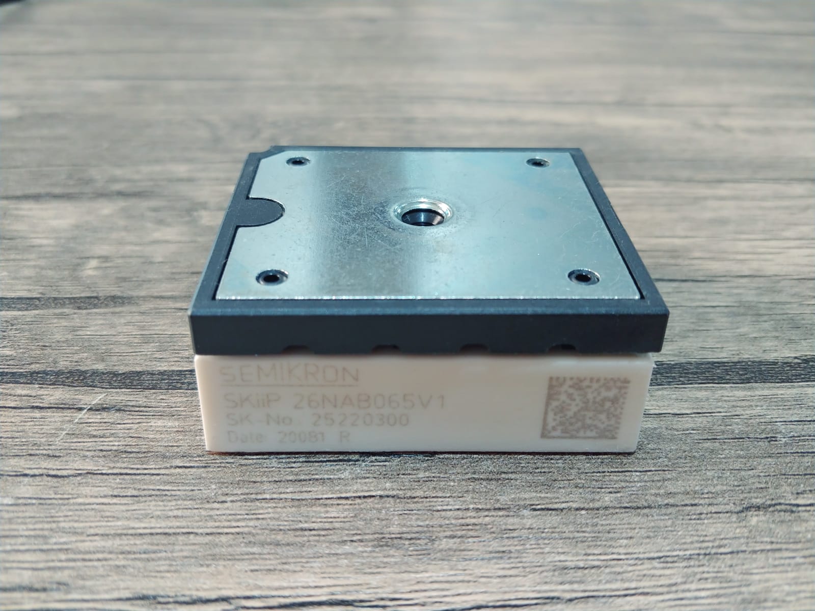 SKIIP26NAB065V1