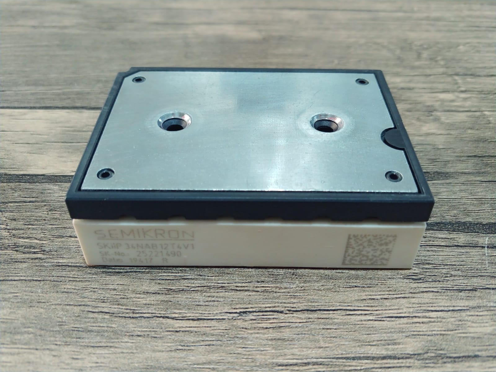 SKIIP34NAB12T4V1