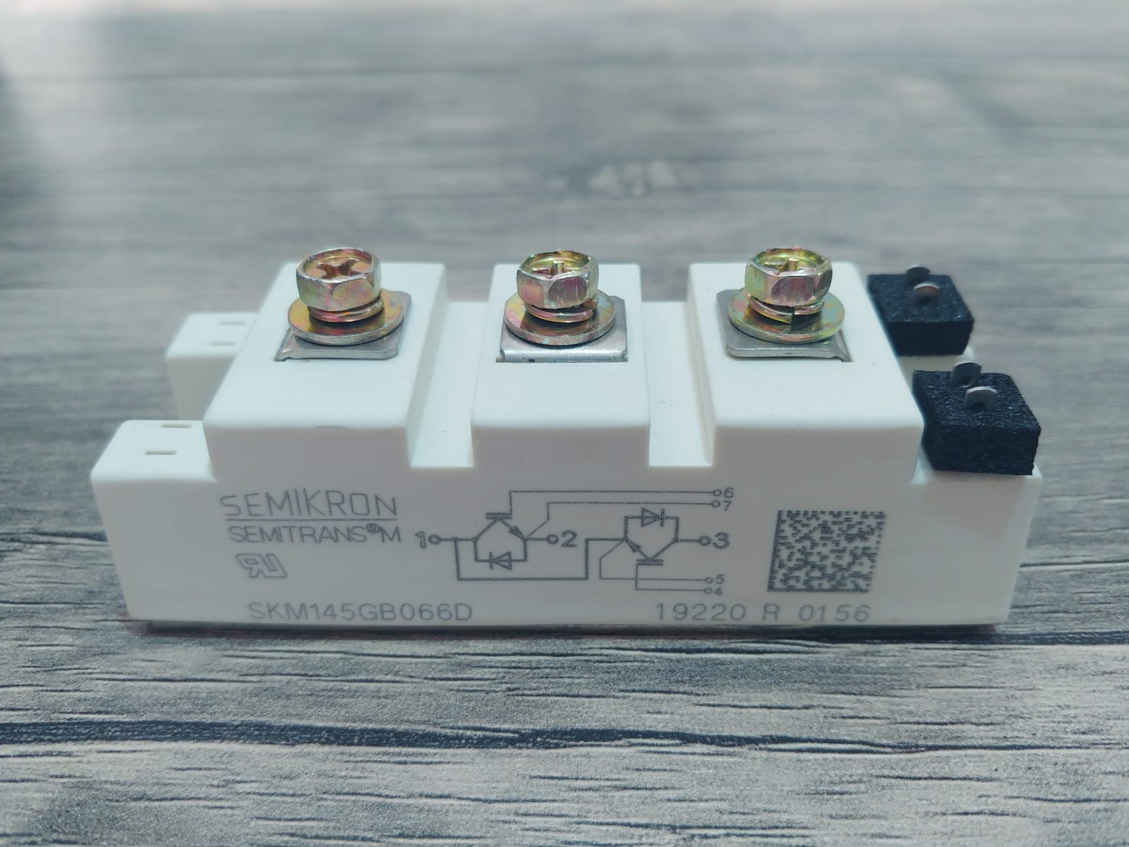 SKM145GB066D