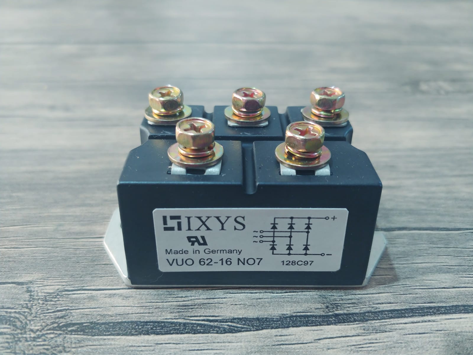 VUO62-16NO7