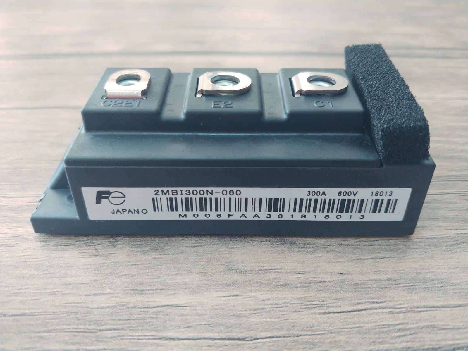 2MBI300N060     