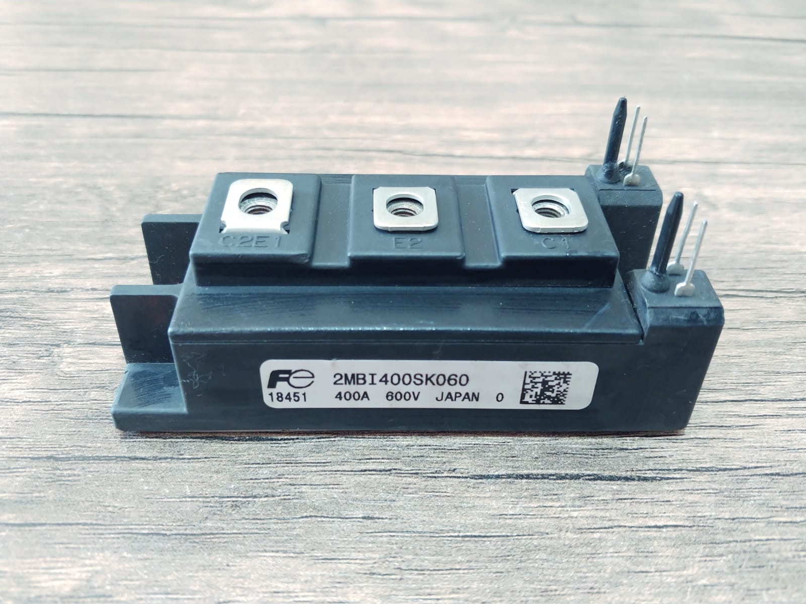 2MBI400SK060           