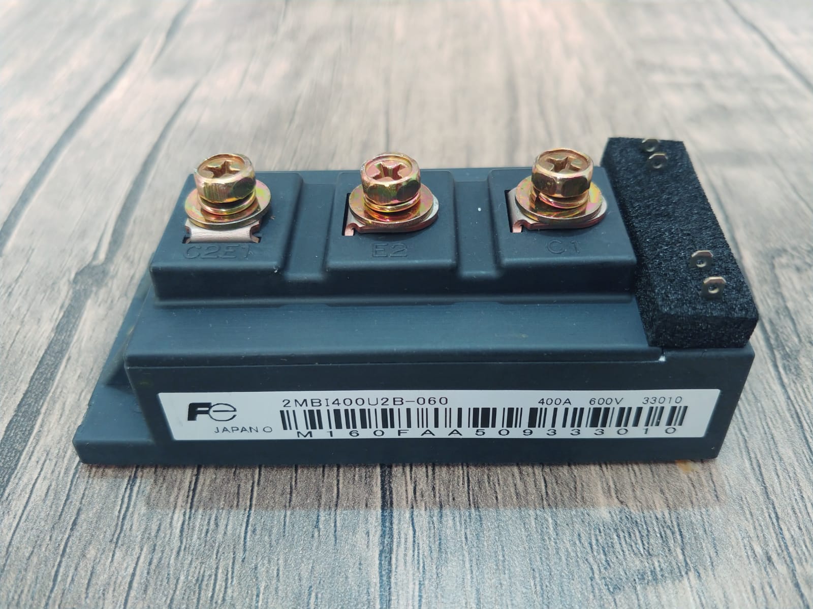 2MBI400U2B-060      