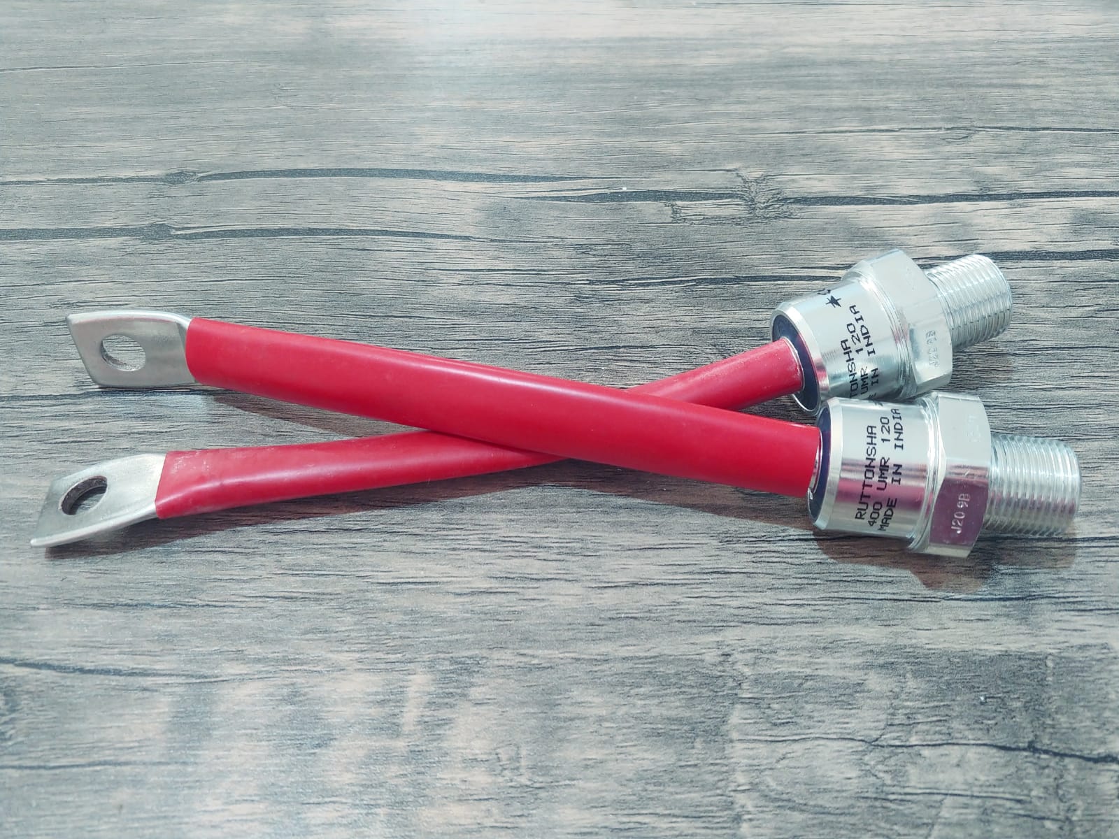 400UMR120    400UR120 400 AMPER   1200V KAMÇILI DİYOT ANOT