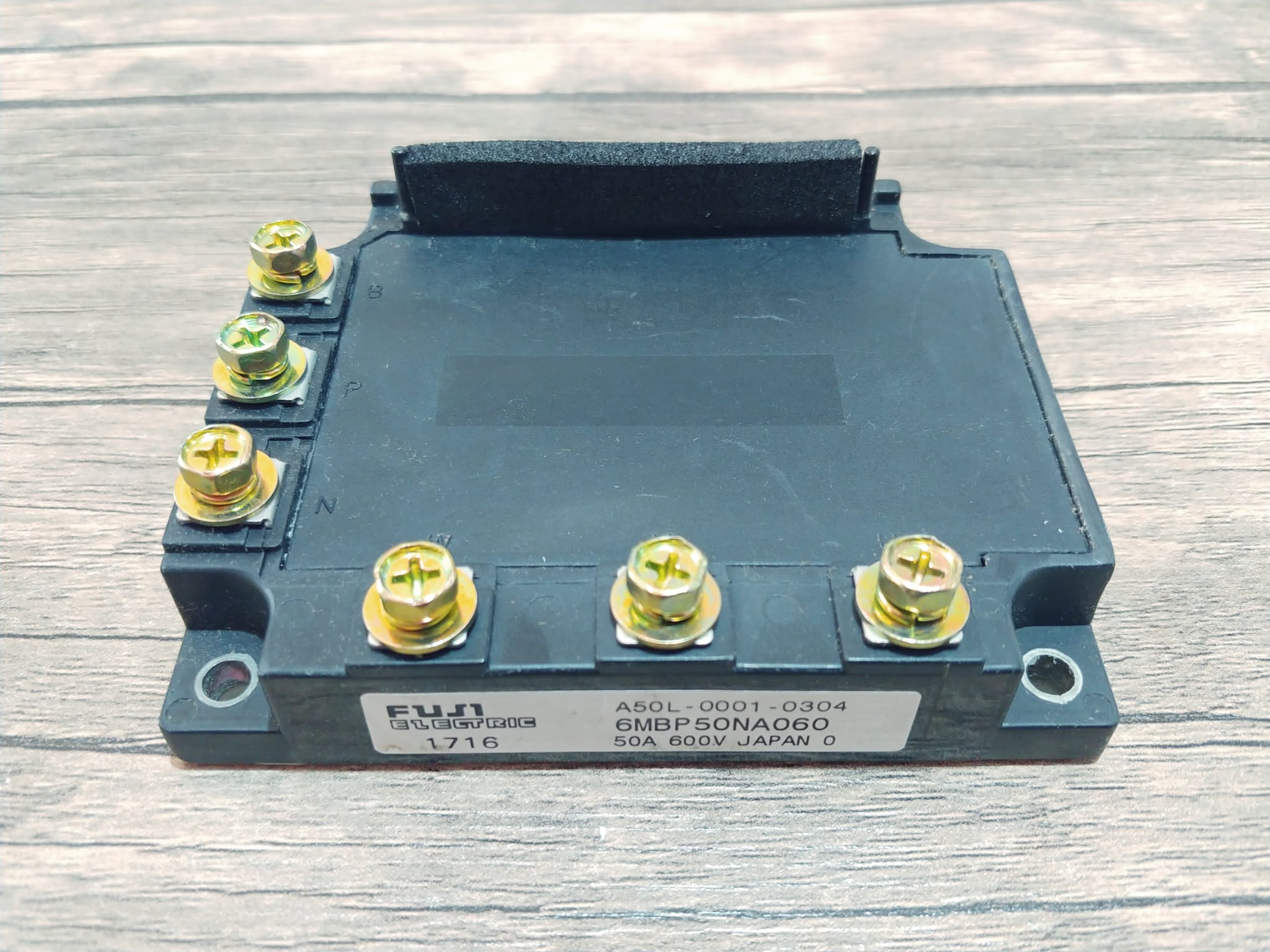 6MBP50NA-060                  6MBP50NA060