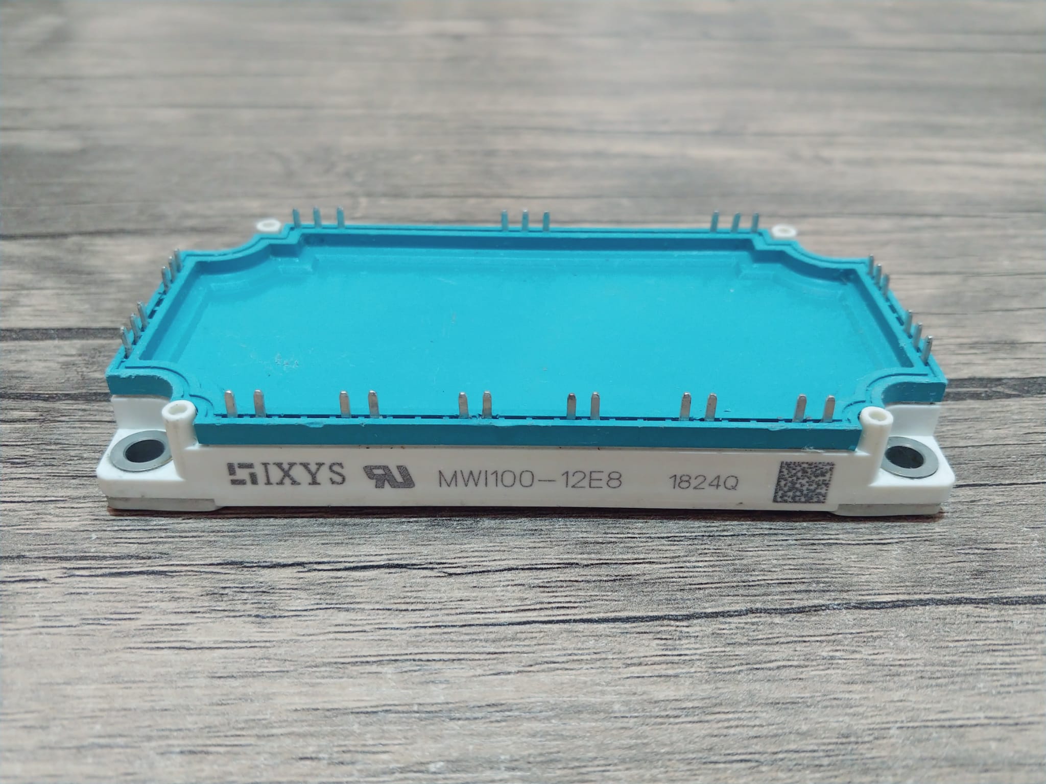 MWI100-12E8