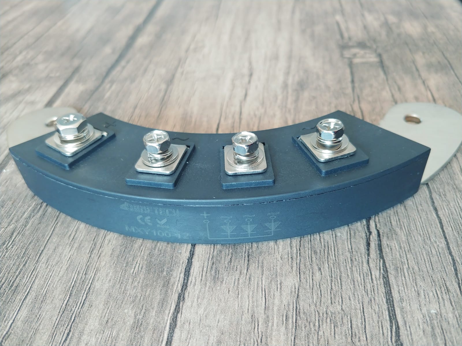 MXY100-12   100 AMPER 1200 VOLT JENERATÖR DİYOT