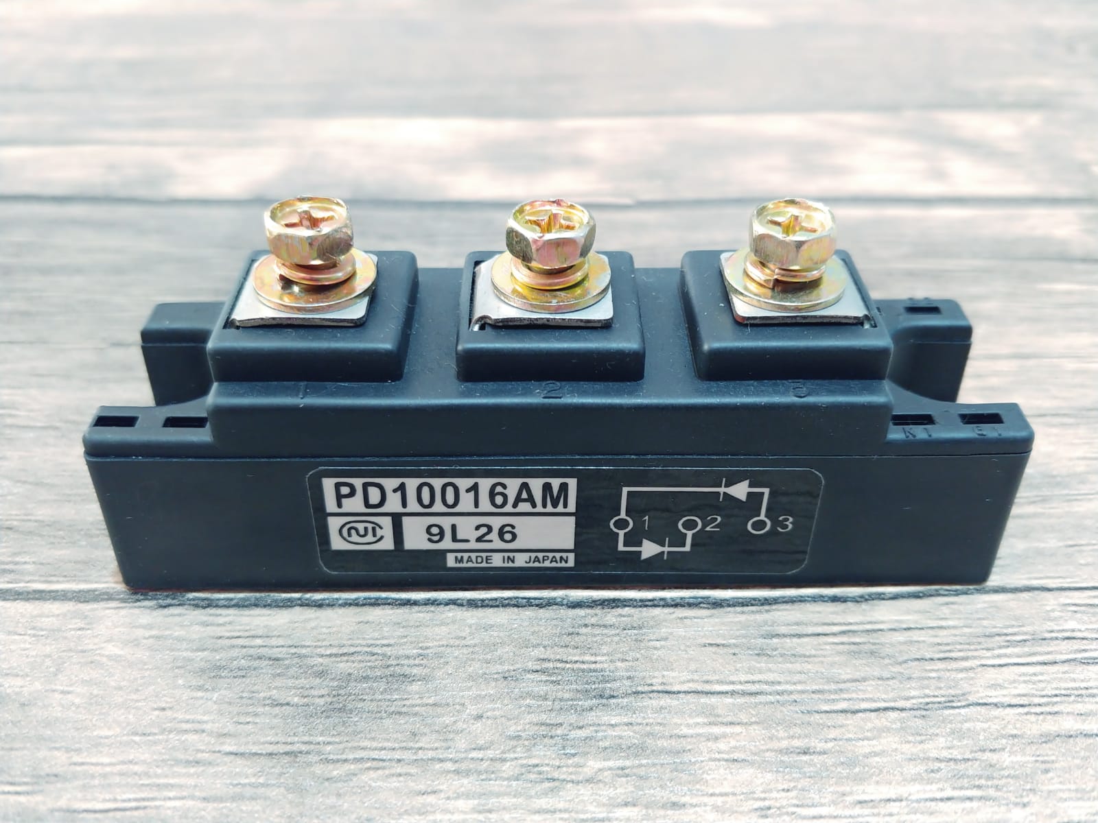 PD10016A    PD10016AM