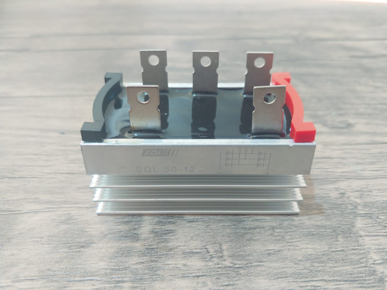 SQL50-12  50 AMPER 1200 VOLT 3 FAZ KÖPRÜ DİYOT SOĞUTUCULU