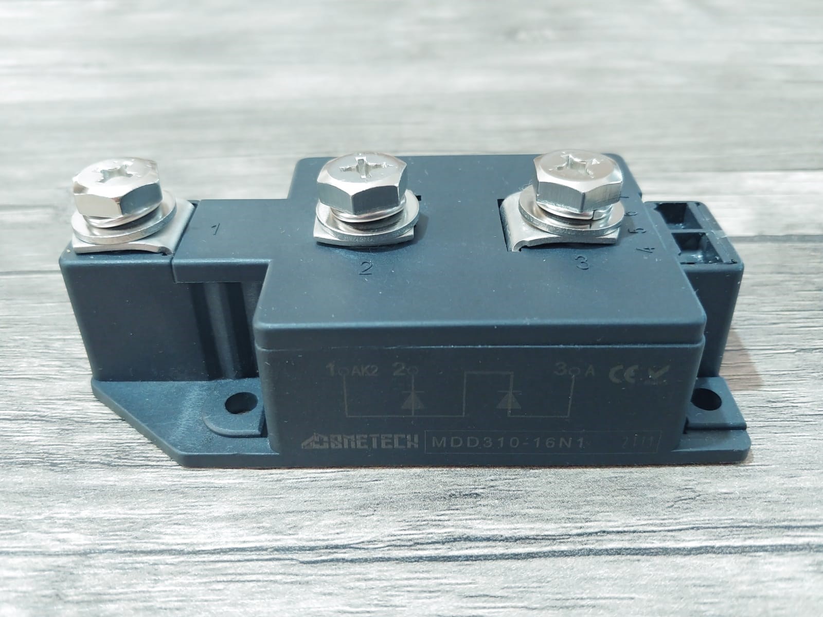 MDD310-16N1