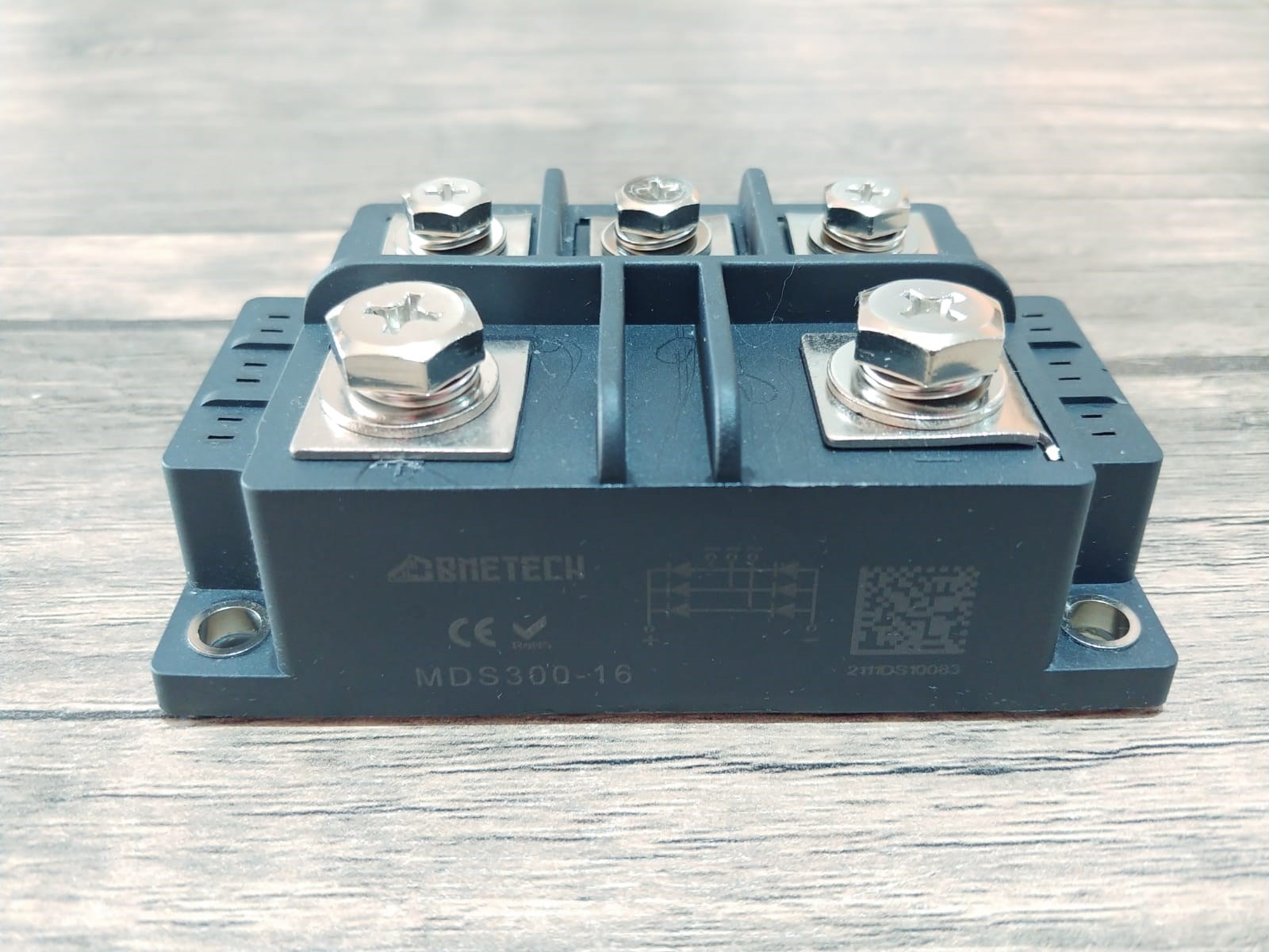 MDS300-16   300 AMPER 1600 VOLT 3 FAZ KÖPRÜ DİYOT