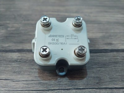 SKB30-16A1              SKB30-16E