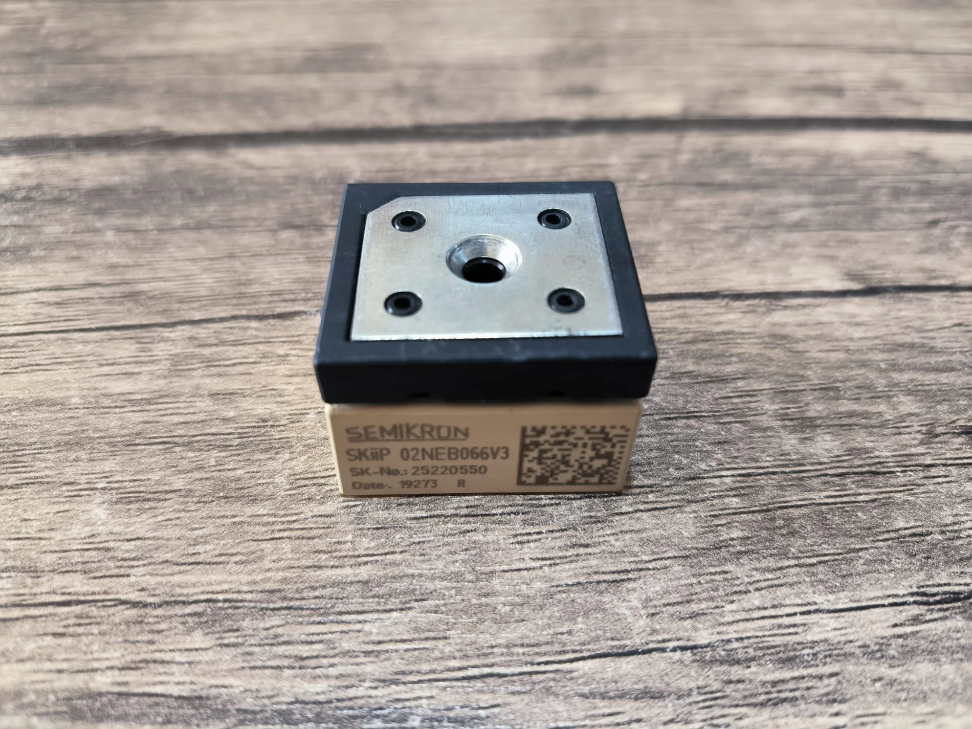 SKIIP02NEB066V3