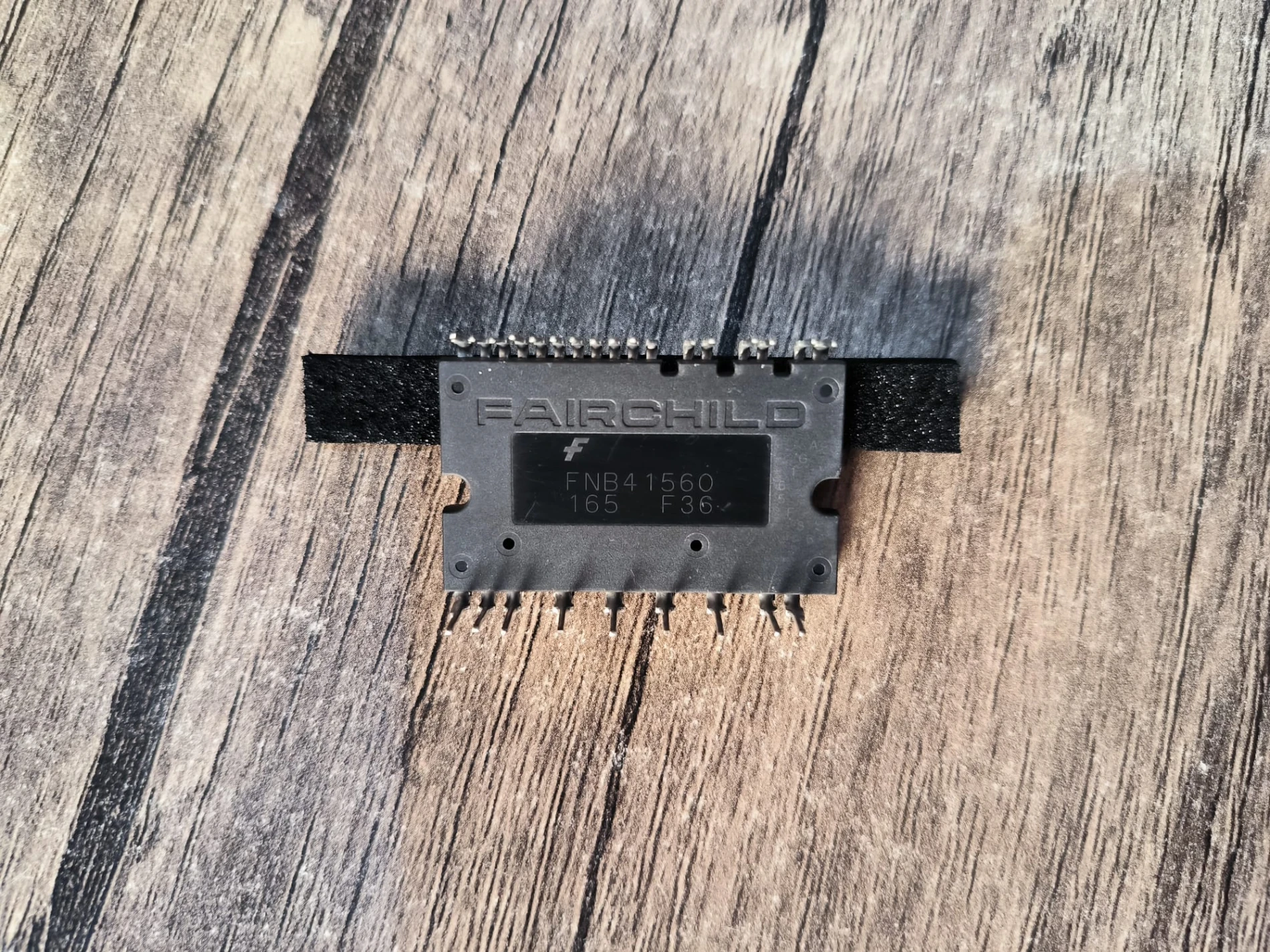 FNB41560