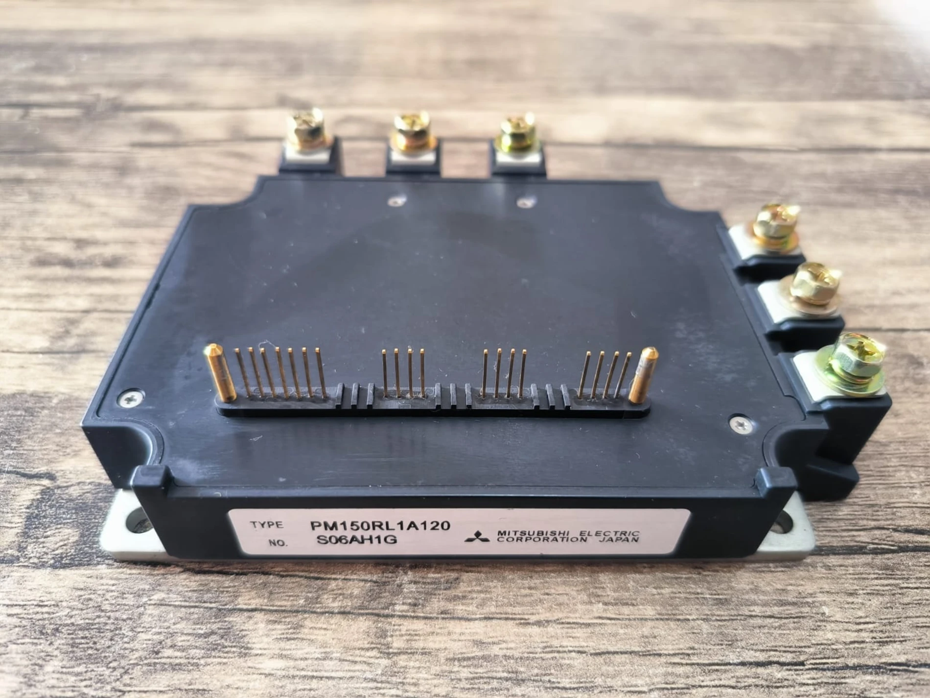 PM150RL1A120